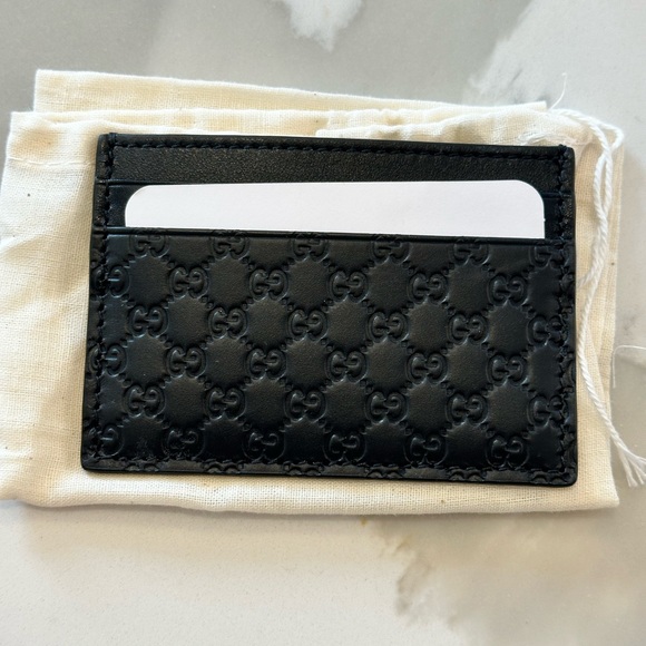 Authentic New without tag micro Guccisimma 5 slot Gucci card holder black - Picture 1 of 6